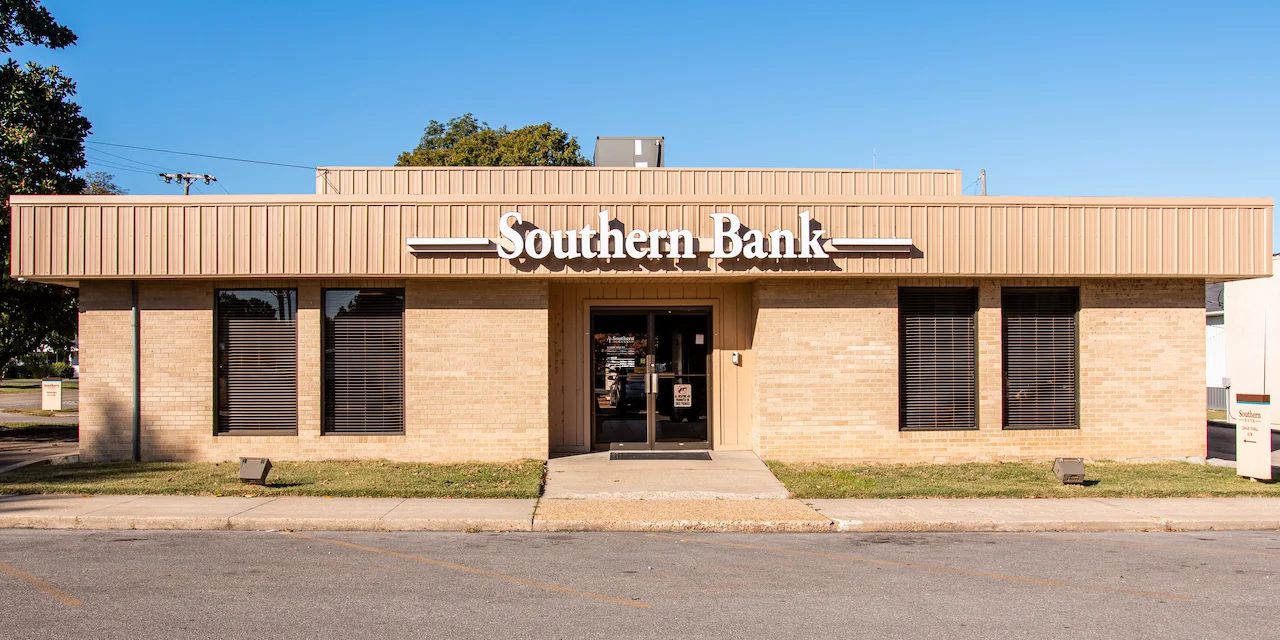 banks in belton missouri